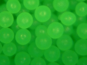 Fluorescent Green Polyethylene Microspheres 1.02g/cc - 425um to 600um (0.6mm)